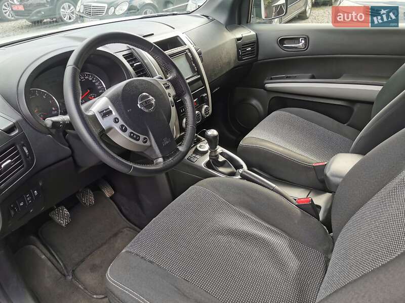 Внедорожник / Кроссовер Nissan X-Trail 2012 в Хмельницком