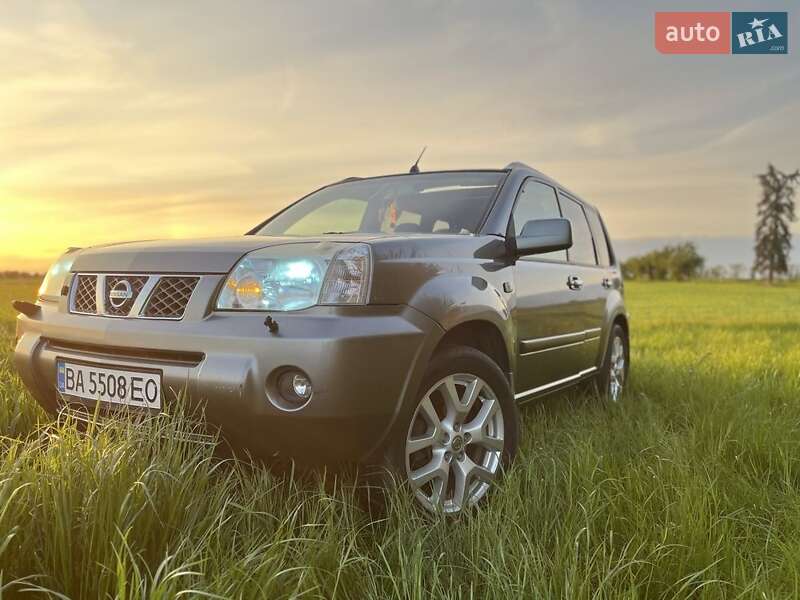 Внедорожник / Кроссовер Nissan X-Trail 2006 в Киеве