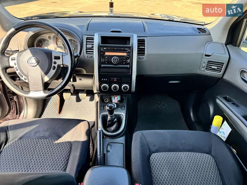 Внедорожник / Кроссовер Nissan X-Trail 2008 в Киеве фото 10 Внедорожник / Кроссовер Nissan X-Trail 2008 в Киеве