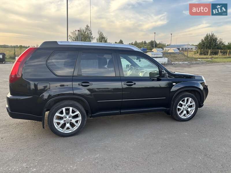 Позашляховик / Кросовер Nissan X-Trail 2012 в Бородянці