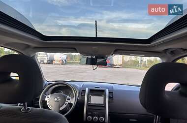 Позашляховик / Кросовер Nissan X-Trail 2012 в 