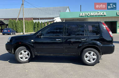 Внедорожник / Кроссовер Nissan X-Trail 2003 в 