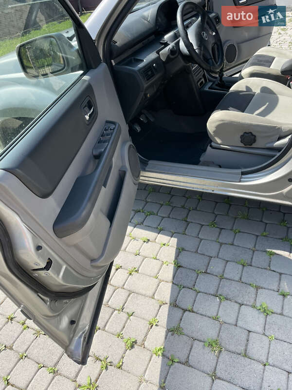 Внедорожник / Кроссовер Nissan X-Trail 2003 в Старом Самборе