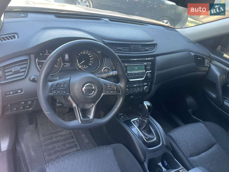 Позашляховик / Кросовер Nissan X-Trail 2018 в Києві