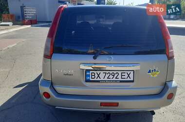 Внедорожник / Кроссовер Nissan X-Trail 2006 в Кривом Роге