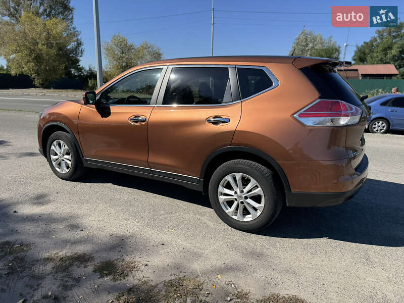 Позашляховик / Кросовер Nissan X-Trail 2014 в Києві