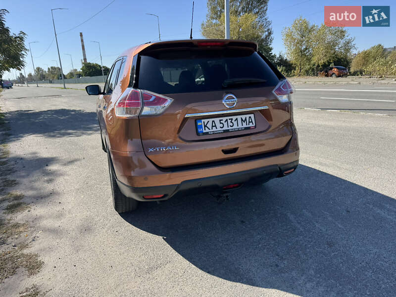 Позашляховик / Кросовер Nissan X-Trail 2014 в Києві