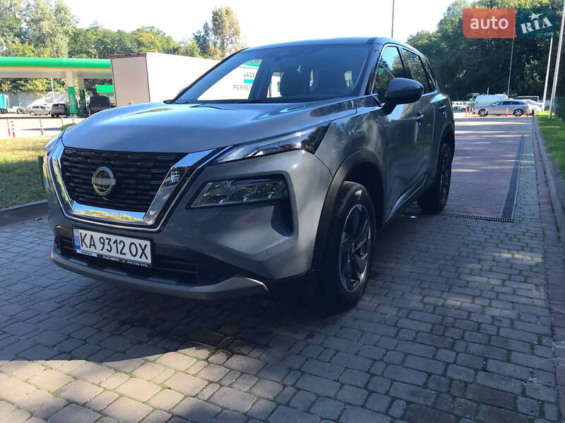 Позашляховик / Кросовер Nissan X-Trail 2024 в Києві