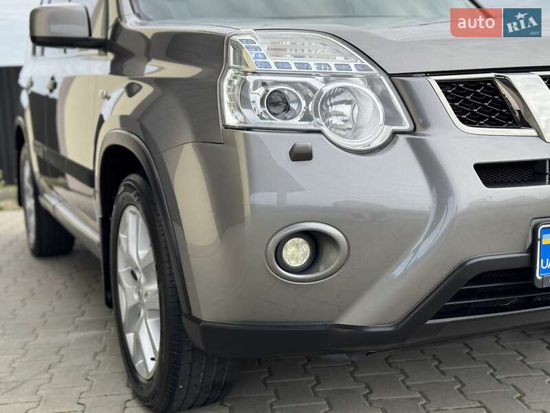 Позашляховик / Кросовер Nissan X-Trail 2010 в Стрию
