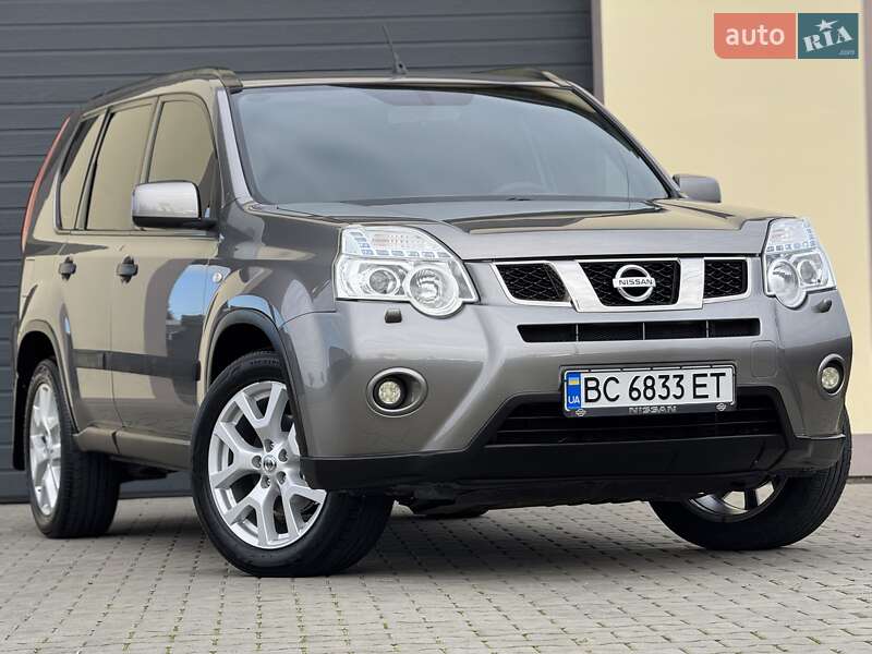 Позашляховик / Кросовер Nissan X-Trail 2010 в Стрию