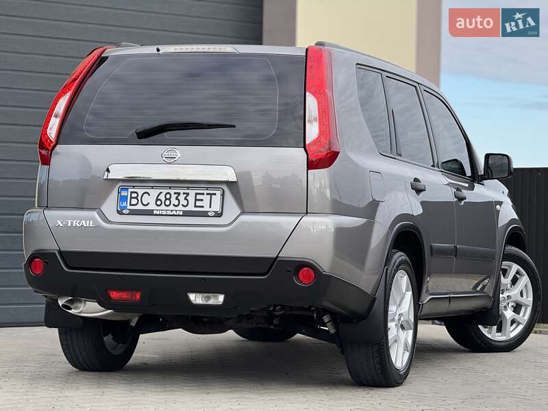 Позашляховик / Кросовер Nissan X-Trail 2010 в Стрию