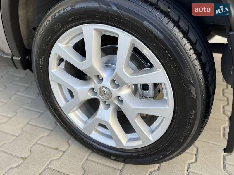 Позашляховик / Кросовер Nissan X-Trail 2010 в Стрию