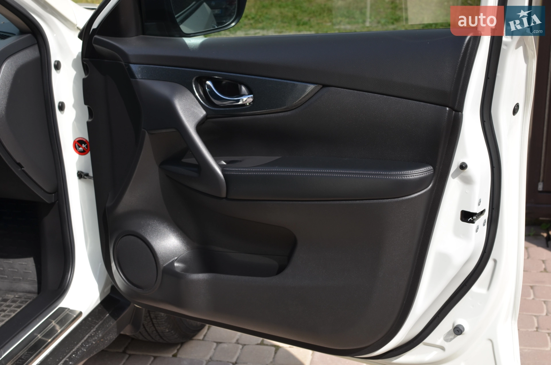 2015 Nissan X-Trail - мініатюра 15