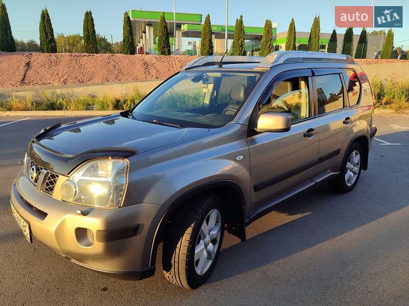 Внедорожник / Кроссовер Nissan X-Trail 2009 в Виннице