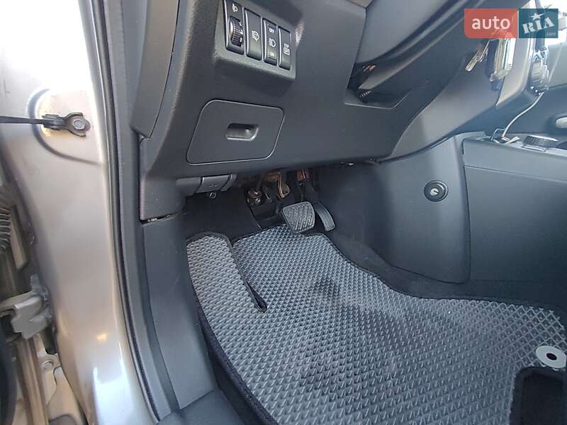 Внедорожник / Кроссовер Nissan X-Trail 2009 в Виннице