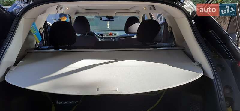 Позашляховик / Кросовер Nissan X-Trail 2017 в Новій Водолагі