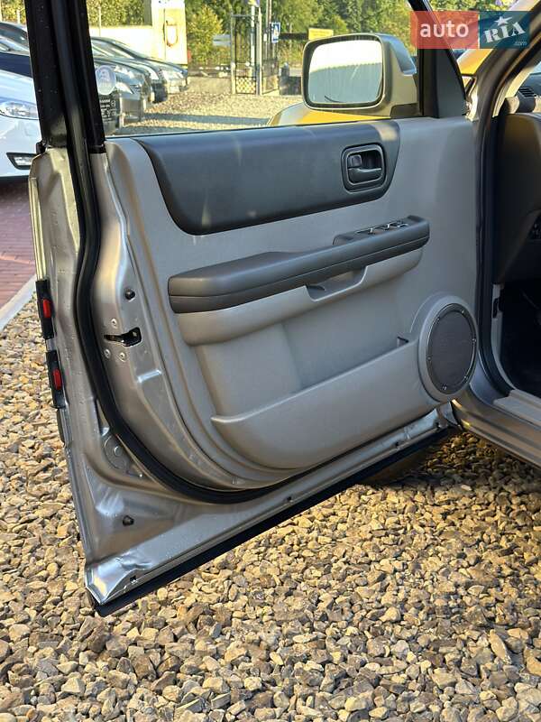 Внедорожник / Кроссовер Nissan X-Trail 2005 в Бережанах