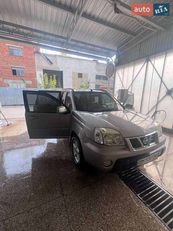 Nissan X-Trail 2003