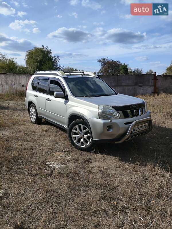 Внедорожник / Кроссовер Nissan X-Trail 2009 в Кривом Роге