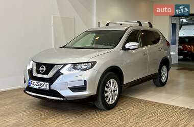 Внедорожник / Кроссовер Nissan X-Trail 2017 в Харькове