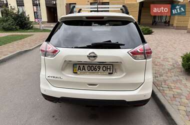 Внедорожник / Кроссовер Nissan X-Trail 2016 в 