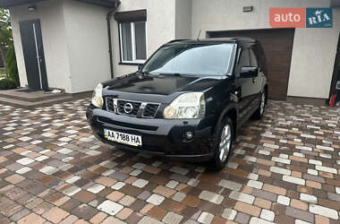 Внедорожник / Кроссовер Nissan X-Trail 2007 в 