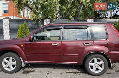 Внедорожник / Кроссовер Nissan X-Trail 2003 в  фото 8 Внедорожник / Кроссовер Nissan X-Trail 2003 в