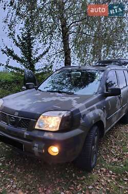 Позашляховик / Кросовер Nissan X-Trail 2005 в Рівному