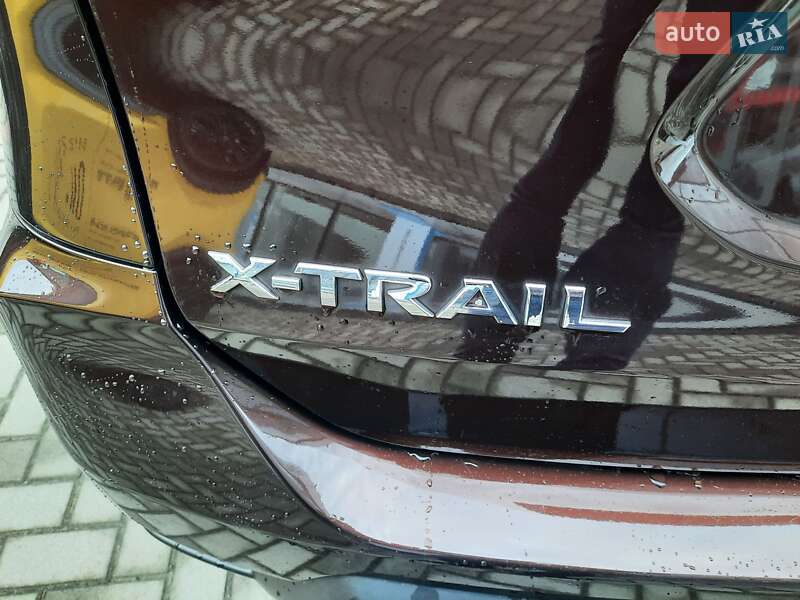 Внедорожник / Кроссовер Nissan X-Trail 2018 в Хмельницком