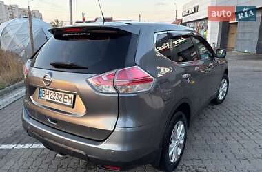 Внедорожник / Кроссовер Nissan X-Trail 2017 в Черноморске