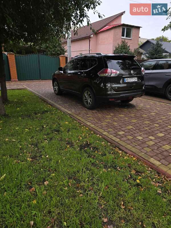 Внедорожник / Кроссовер Nissan X-Trail 2016 в Виннице