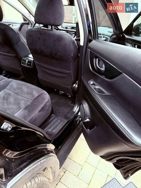 Внедорожник / Кроссовер Nissan X-Trail 2014 в Дрогобыче фото 20 Внедорожник / Кроссовер Nissan X-Trail 2014 в Дрогобыче