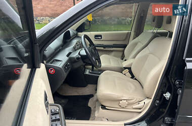 Внедорожник / Кроссовер Nissan X-Trail 2002 в 