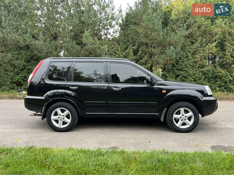 Позашляховик / Кросовер Nissan X-Trail 2002 в Рівному фото 23 Позашляховик / Кросовер Nissan X-Trail 2002 в Рівному