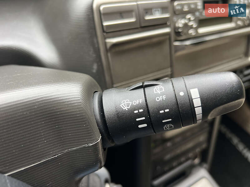 Позашляховик / Кросовер Nissan X-Trail 2002 в Рівному фото 51 Позашляховик / Кросовер Nissan X-Trail 2002 в Рівному