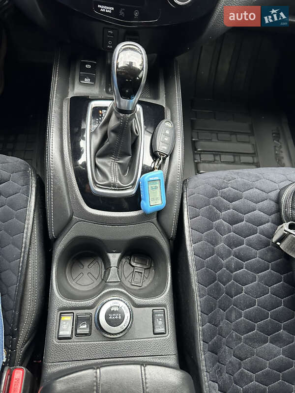 Внедорожник / Кроссовер Nissan X-Trail 2017 в Коростышеве фото 15 Внедорожник / Кроссовер Nissan X-Trail 2017 в Коростышеве