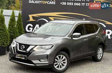 Внедорожник / Кроссовер Nissan X-Trail 2019 в 