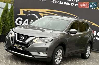 Внедорожник / Кроссовер Nissan X-Trail 2019 в 