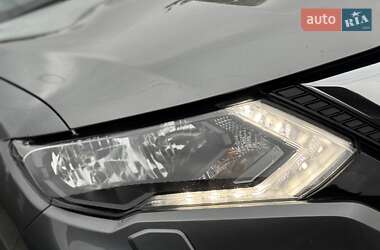 Внедорожник / Кроссовер Nissan X-Trail 2019 в 