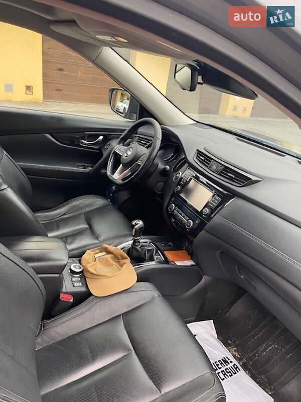 Внедорожник / Кроссовер Nissan X-Trail 2018 в Виннице