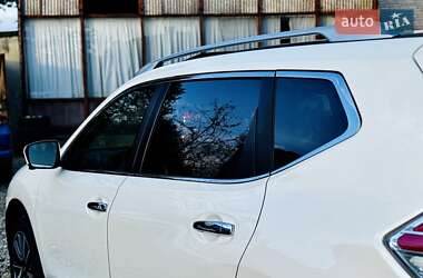 Внедорожник / Кроссовер Nissan X-Trail 2016 в 
