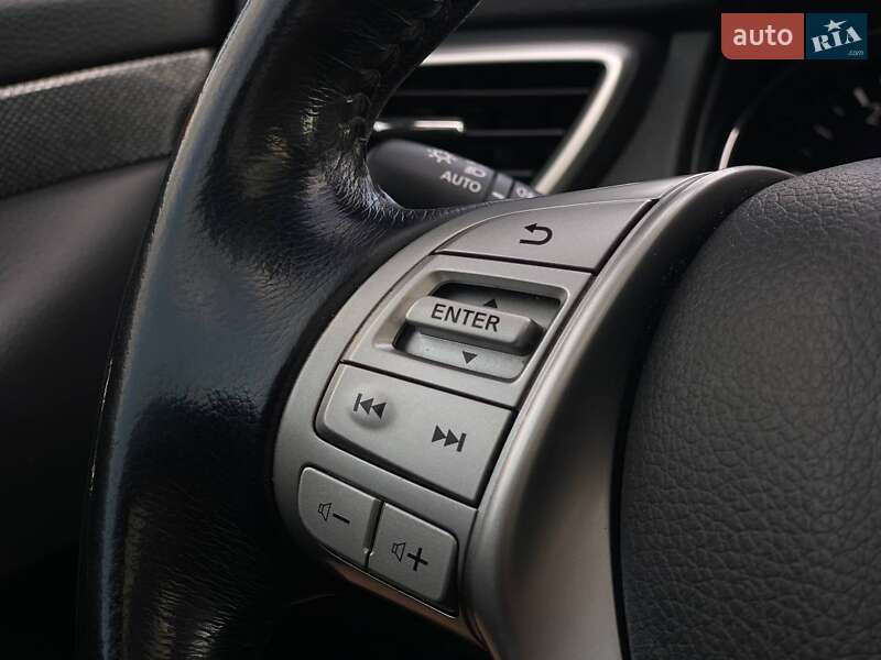 Позашляховик / Кросовер Nissan X-Trail 2014 в Києві фото 30 Позашляховик / Кросовер Nissan X-Trail 2014 в Києві