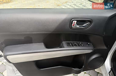 Внедорожник / Кроссовер Nissan X-Trail 2011 в 
