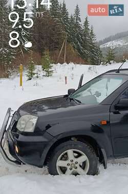 Внедорожник / Кроссовер Nissan X-Trail 2003 в 