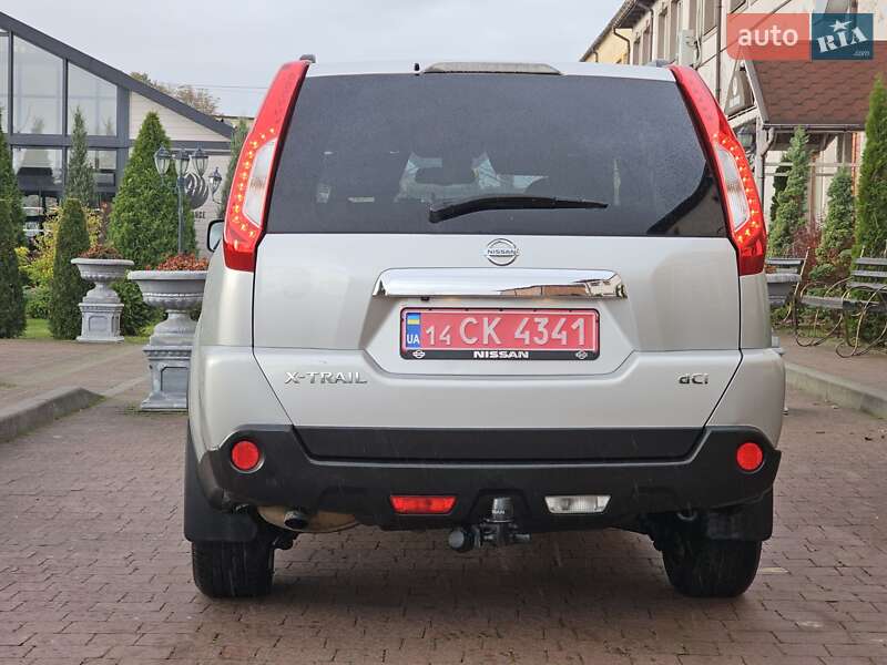 Внедорожник / Кроссовер Nissan X-Trail 2012 в Стрые