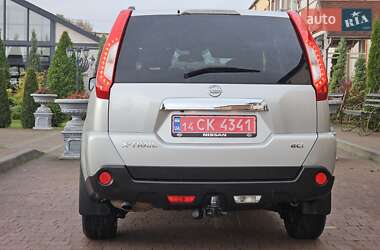 Внедорожник / Кроссовер Nissan X-Trail 2012 в 