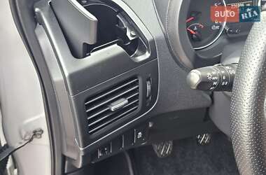Внедорожник / Кроссовер Nissan X-Trail 2012 в 