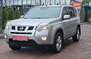 Внедорожник / Кроссовер Nissan X-Trail 2012 в 
