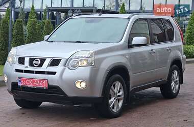 Внедорожник / Кроссовер Nissan X-Trail 2012 в 