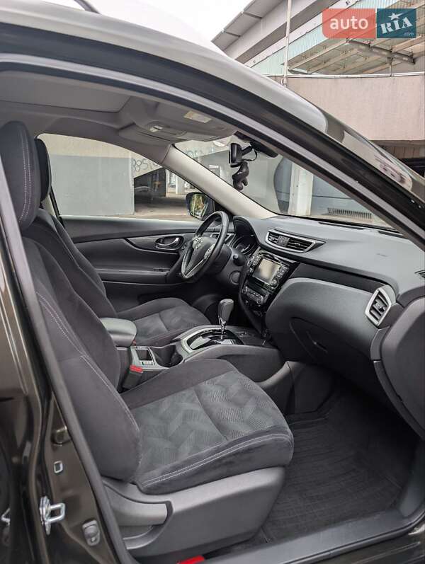 Внедорожник / Кроссовер Nissan X-Trail 2017 в Киеве фото 10 Внедорожник / Кроссовер Nissan X-Trail 2017 в Киеве